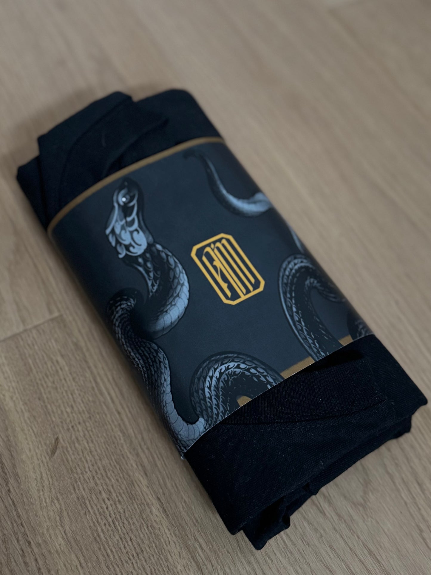 SNAKE SHIRT